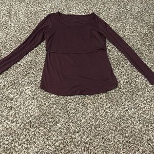 Kindred bravely medium nursing top and bottoms